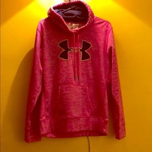 Cozy Hoodie. Great for the gym.